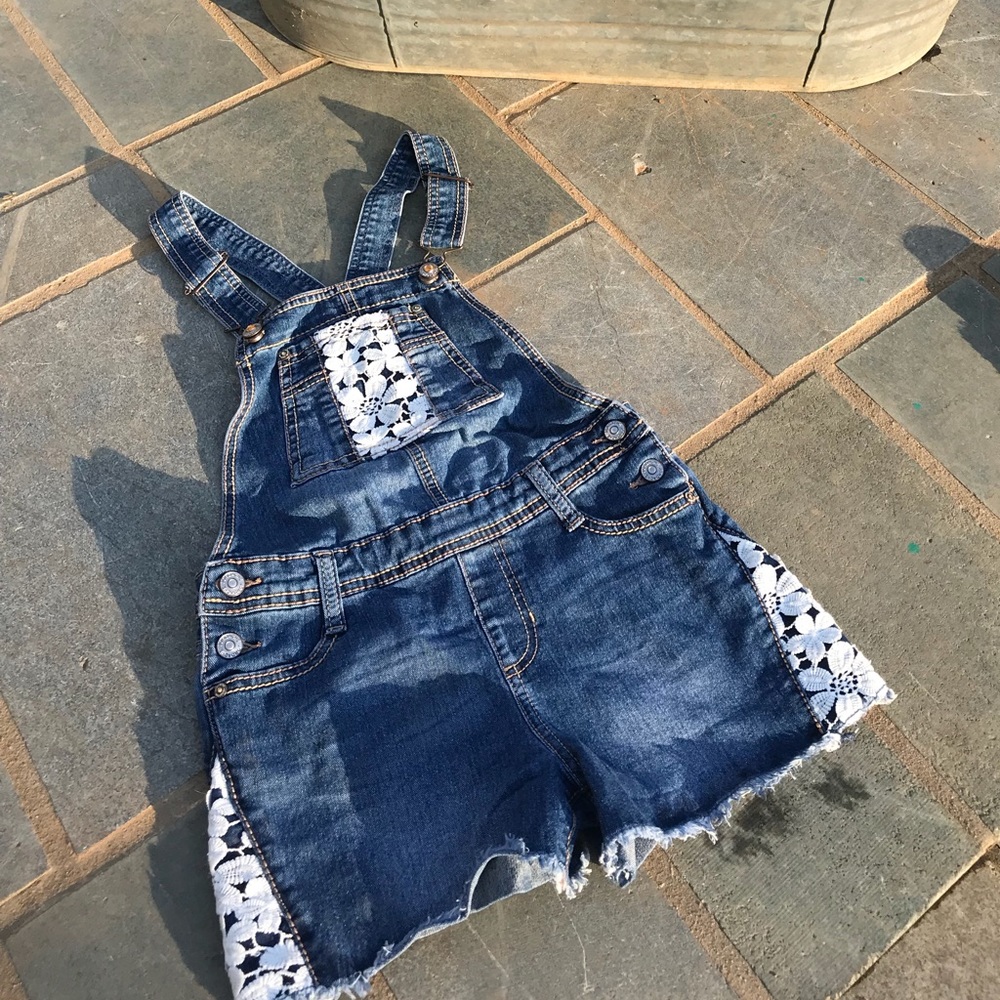 JORDACHE COVER ALLS